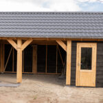 Moderne zadeldak met schuur 800×400cm