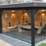 Luxe overkapping met schuur 650×300cm