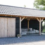 Douglas zadeldak met schuur 1000x400cm Gent