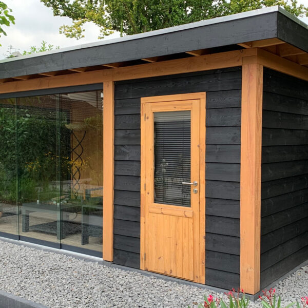 Douglas plat dak met schuur 600x300cm Ameland