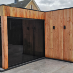 Moderne Douglas overkapping met schuur L vorm 500x300cm + 300x300cm