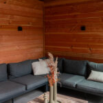 Moderne Douglas overkapping met schuur 600x300cm