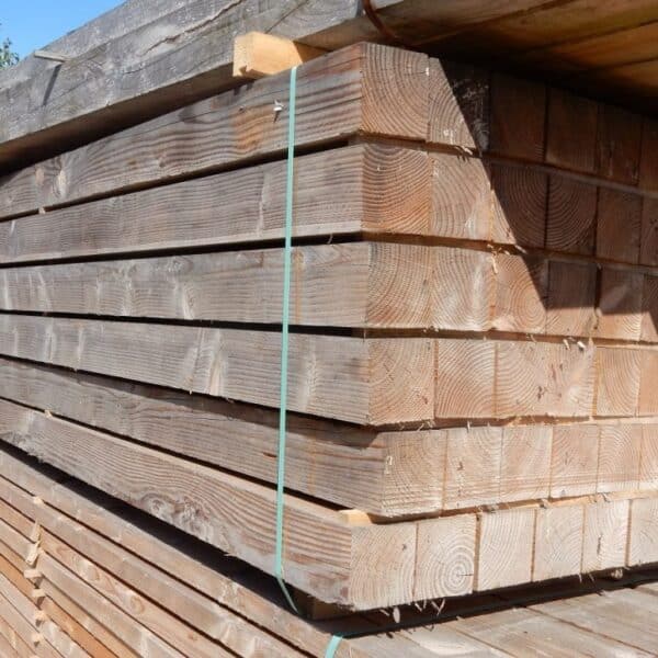 douglas hout vergrijsd