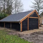 Douglas Drentse kapschuur met schuur 900x500cm Zandberg